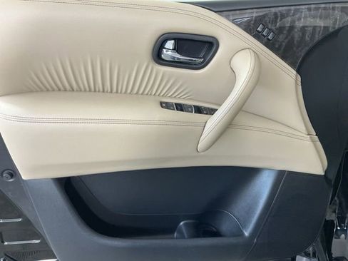 Used 2022 Nissan Armada Platinum w/ Captain's Chairs Package AWD/4WD image 16