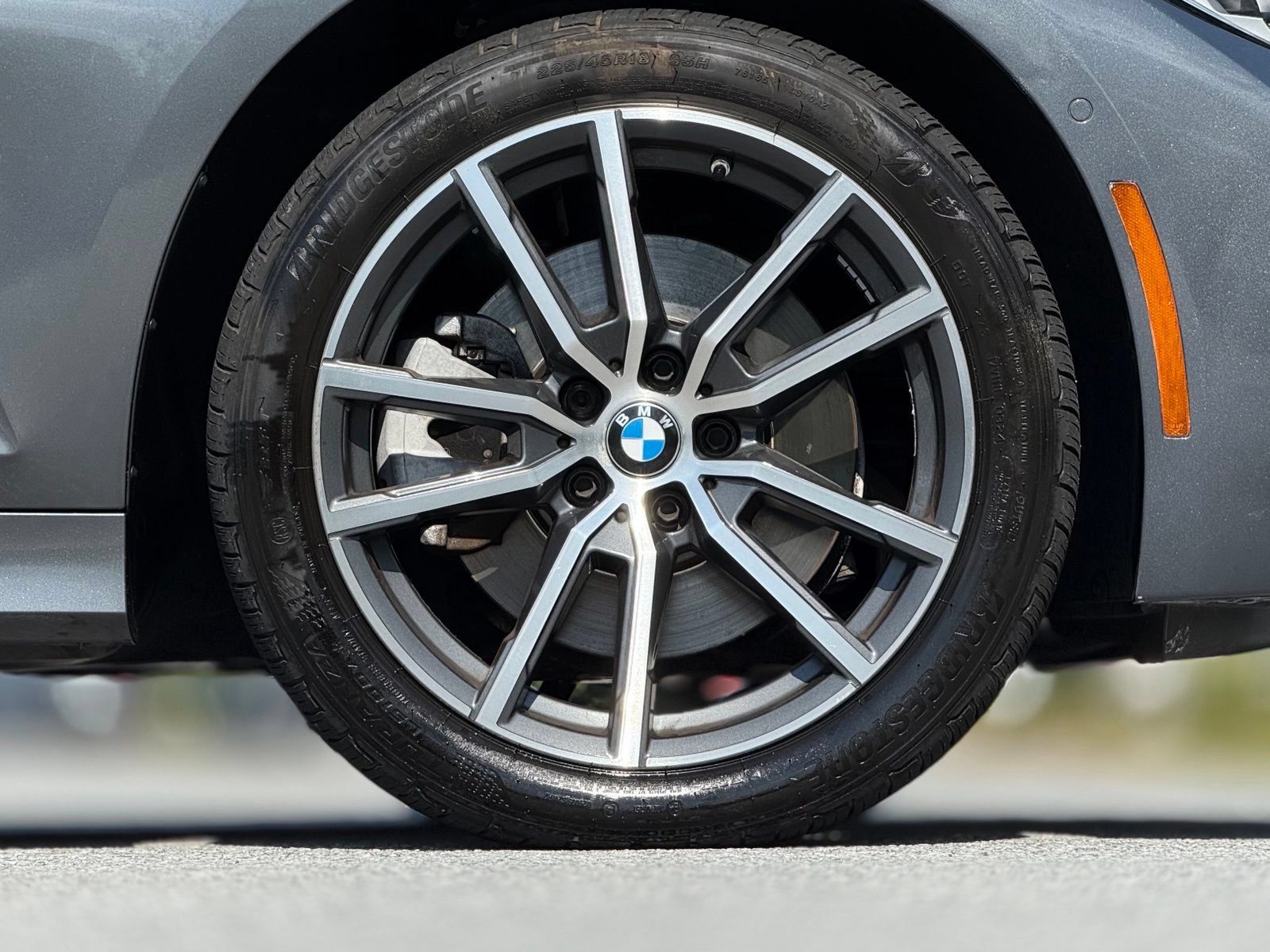 Used 2020 BMW 330i xDrive Sedan AWD/4WD image 21