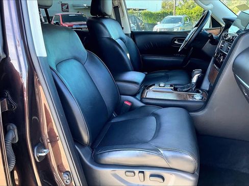 Used 2022 Nissan Armada SL image 8