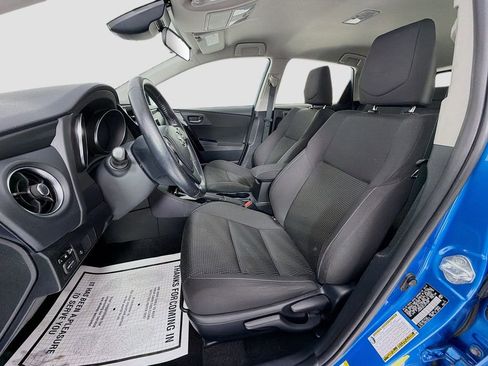 Used 2018 Toyota Corolla iM w/ All-Weather Mat Package image 21