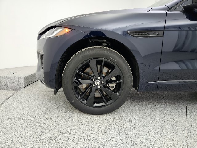 New 2026 Jaguar F-PACE R-Dynamic S AWD/4WD image 25