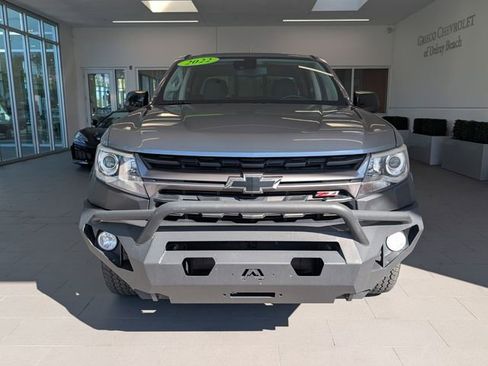 Used 2022 Chevrolet Colorado Z71 w/ Safety Package image 2