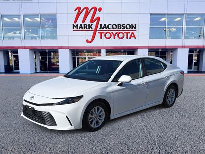 Used 2025 Toyota Camry LE
