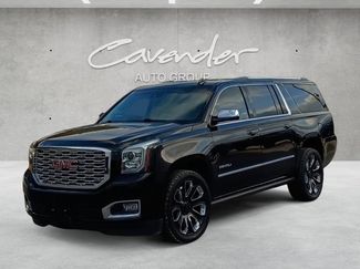 Used 2020 GMC Yukon XL Denali w/ Denali Ultimate Package AWD/4WD video 1