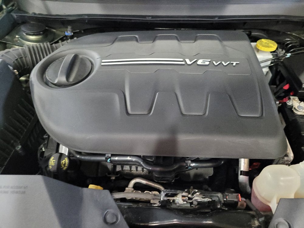 Used 2019 Jeep Cherokee Limited AWD/4WD image 30