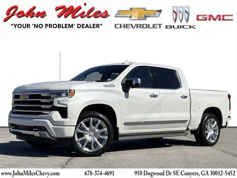 Used 2023 Chevrolet Silverado 1500 High Country image 1