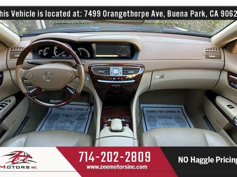 Used 2011 Mercedes-Benz CL 550 4MATIC image 16