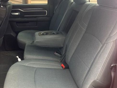 Used 2024 RAM 2500 Big Horn w/ Night Edition image 4