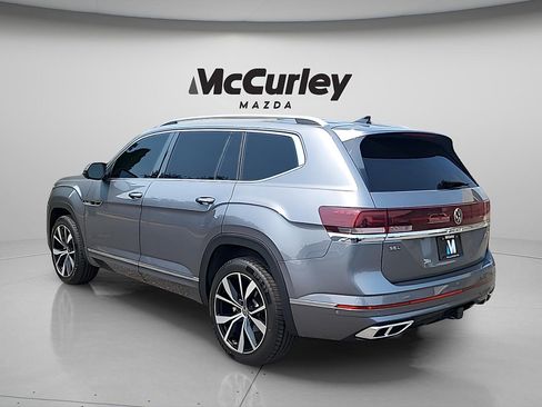 Used 2024 Volkswagen Atlas SEL Premium R-Line AWD/4WD image 5