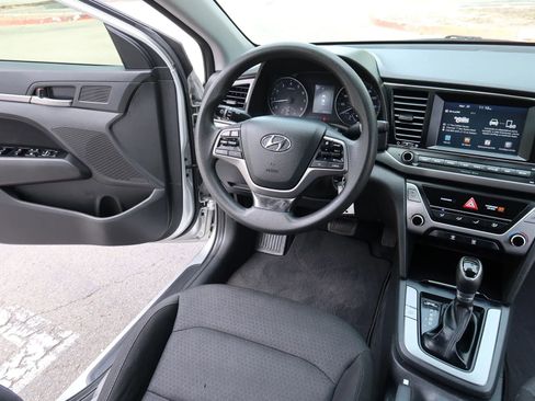 Used 2018 Hyundai Elantra SEL image 21