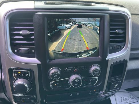 Used 2019 RAM 1500 Big Horn AWD/4WD image 32