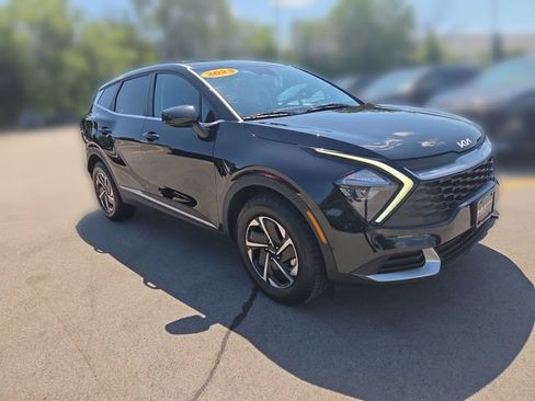 Certified 2023 Kia Sportage LX AWD/4WD image 9