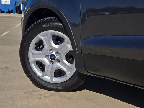 Used 2019 Ford Escape S image 30