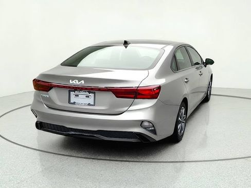 Certified 2024 Kia Forte LXS FWD image 5