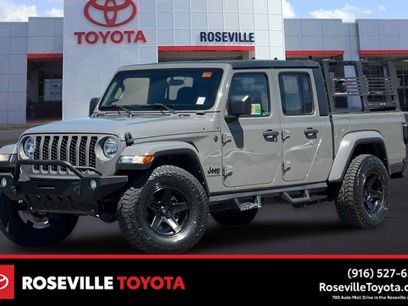 Used 2022 Jeep Gladiator Sport