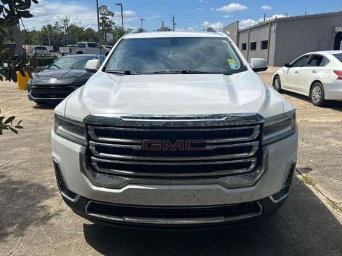 Used 2021 GMC Acadia SLE w/ Driver Convenience Package FWD image 2