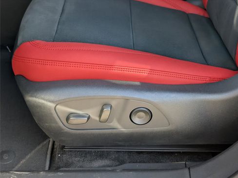 New 2025 Chevrolet Blazer EV RS image 11