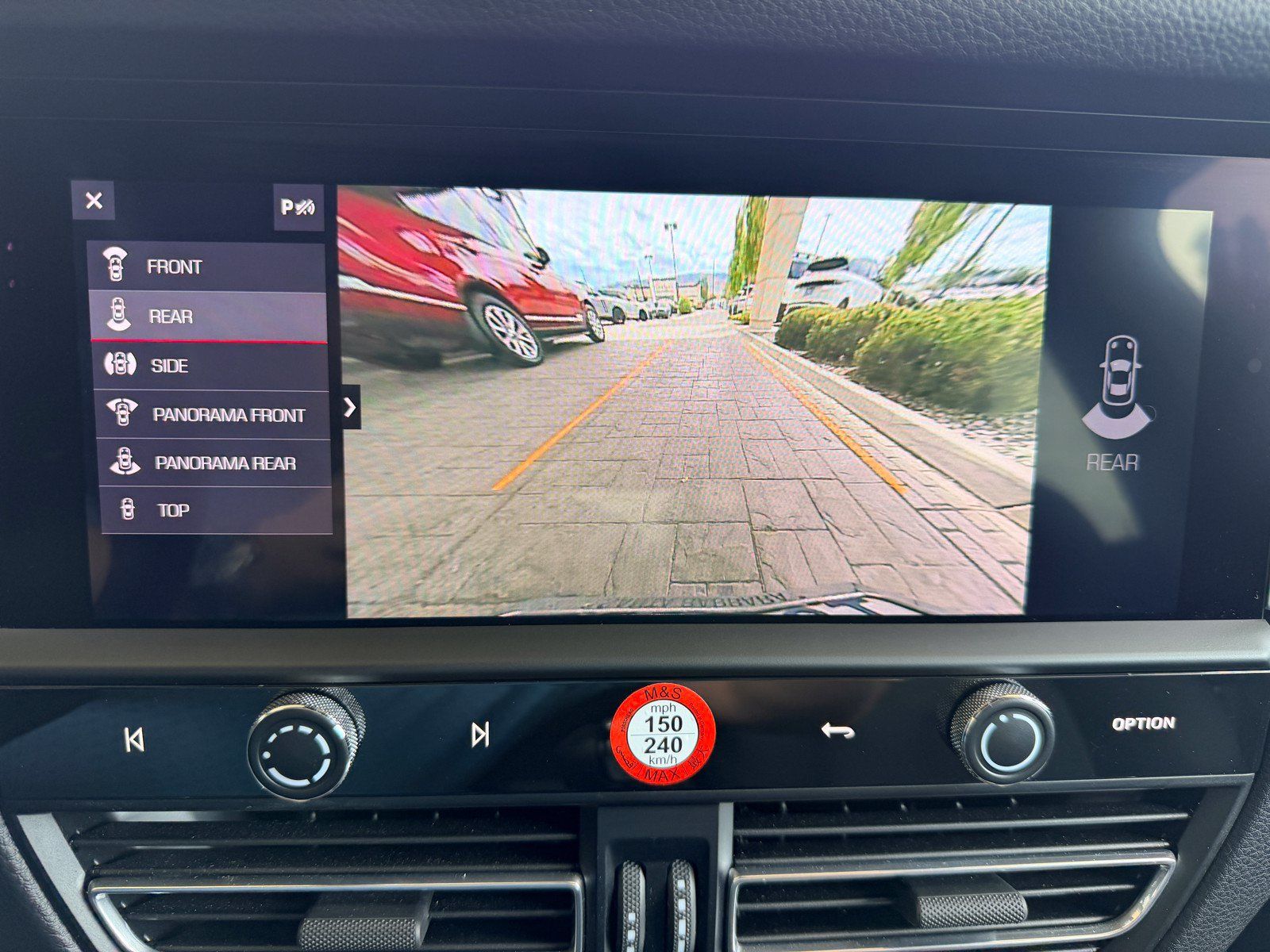 Used 2023 Porsche Macan Turbo AWD/4WD image 13