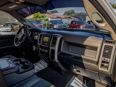 Used 2018 RAM 2500 Tradesman w/ Popular Equipment Group AWD/4WD image 19