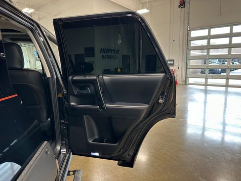 Used 2018 Toyota 4Runner TRD Off-Road Premium image 34