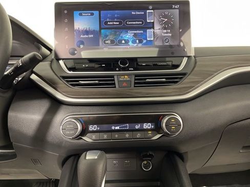 New 2025 Nissan Altima 2.5 SV w/ SV Special Edition Package image 25