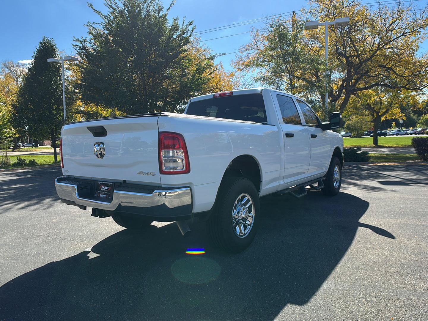 Used 2024 RAM 3500 Tradesman w/ Chrome Appearance Group AWD/4WD image 14