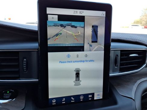 Used 2020 Ford Explorer Platinum w/ Premium Technology Package image 31