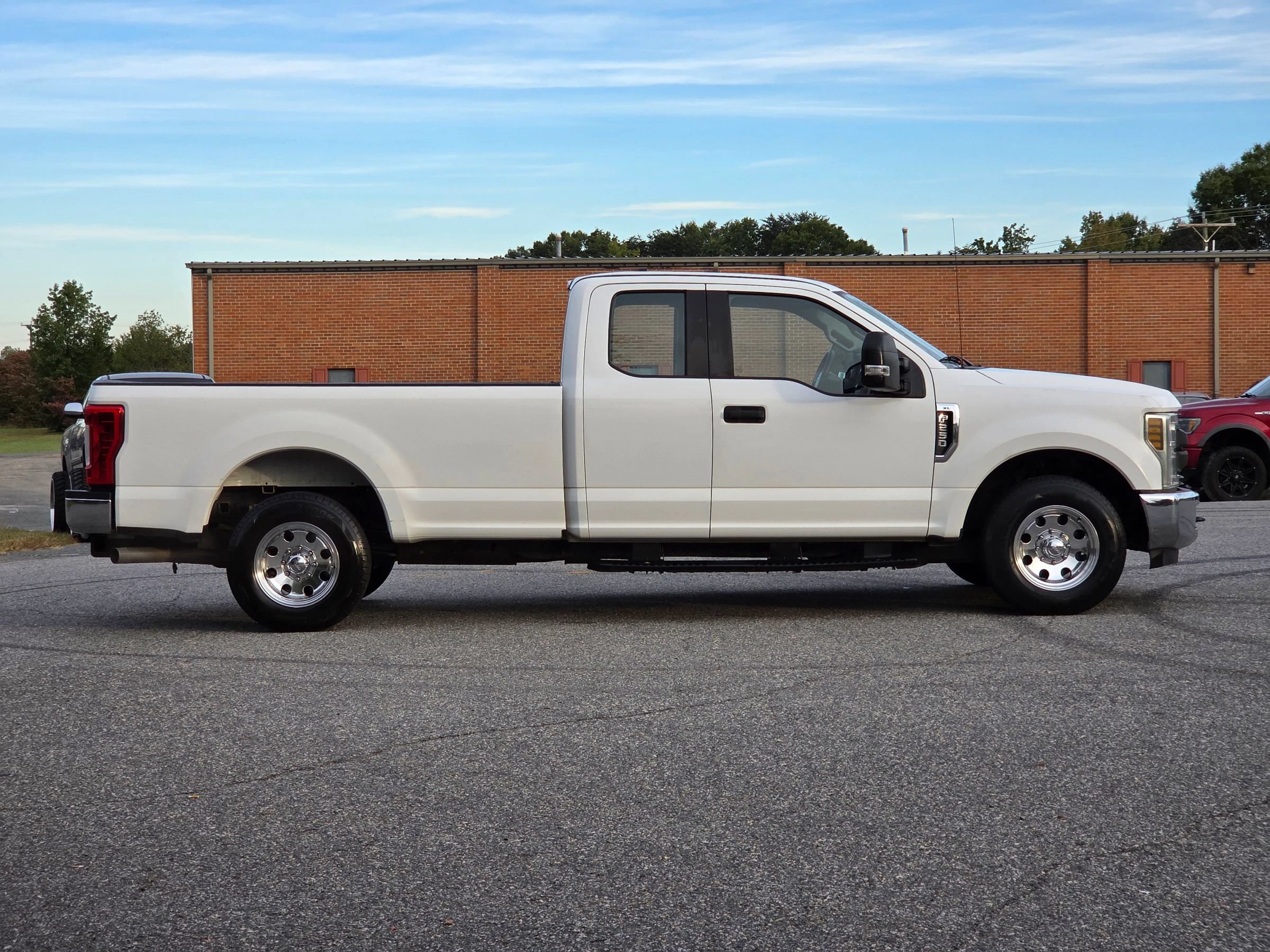 Used 2018 Ford F250 XL w/ Power Equipment Group RWD image 15