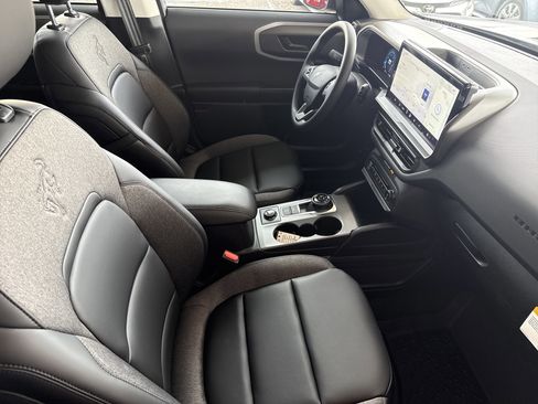 New 2025 Ford Bronco Sport Big Bend w/ Black Appearance Package image 17