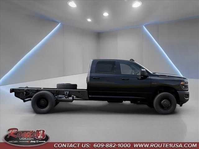 New 2026 RAM 3500 Tradesman AWD/4WD image 22