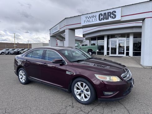 Used 2011 Ford Taurus SEL w/ 201A Rapid Spec Order Code image 2