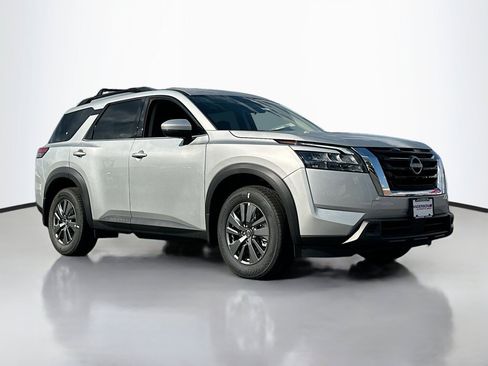 New 2025 Nissan Pathfinder SV image 1