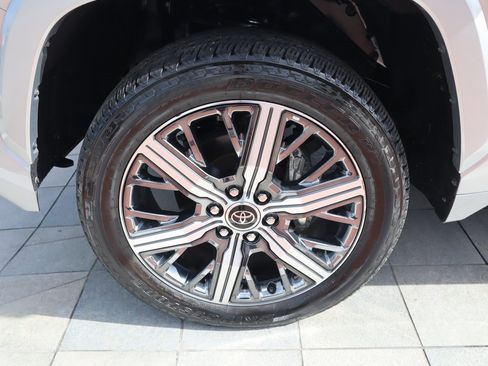 Used 2023 Toyota Tundra Capstone image 9