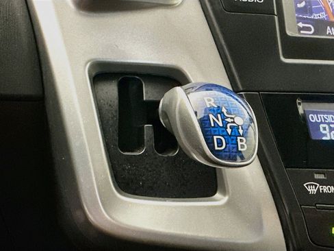 Used 2014 Toyota Prius V Five FWD image 24