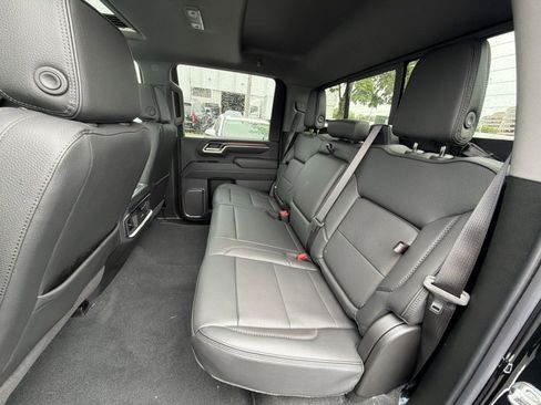 New 2026 GMC Sierra 3500 Denali w/ Denali Reserve Package AWD/4WD image 24