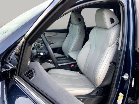 Used 2026 Acura MDX w/ Technology Package FWD image 8