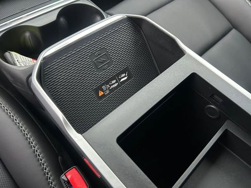 New 2026 GMC Terrain Denali image 37