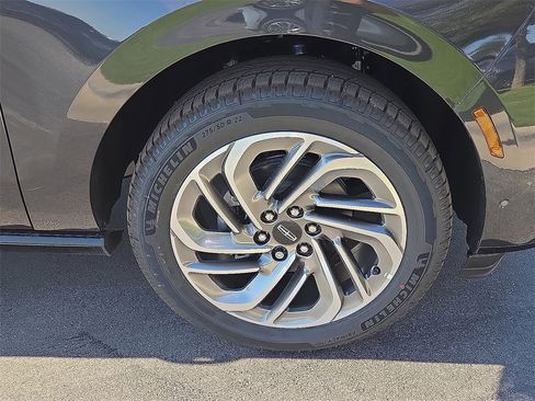 New 2025 Lincoln Navigator Reserve image 7