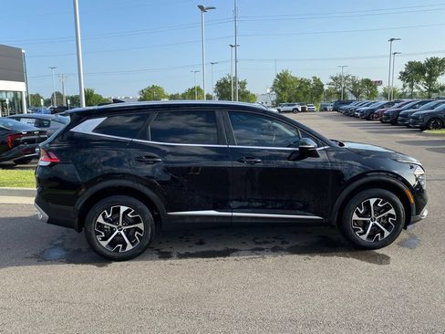 Certified 2024 Kia Sportage EX AWD/4WD image 8