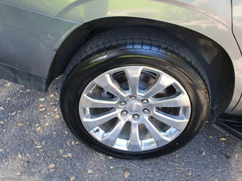 Used 2021 Chevrolet Tahoe Premier w/ Premium Package image 74