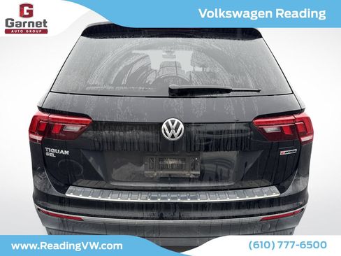 Used 2019 Volkswagen Tiguan SEL Premium w/ 3rd Row Seat Package image 4