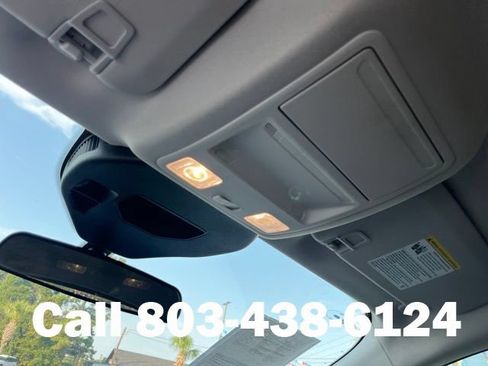 Used 2025 Ford Escape SE FWD image 27