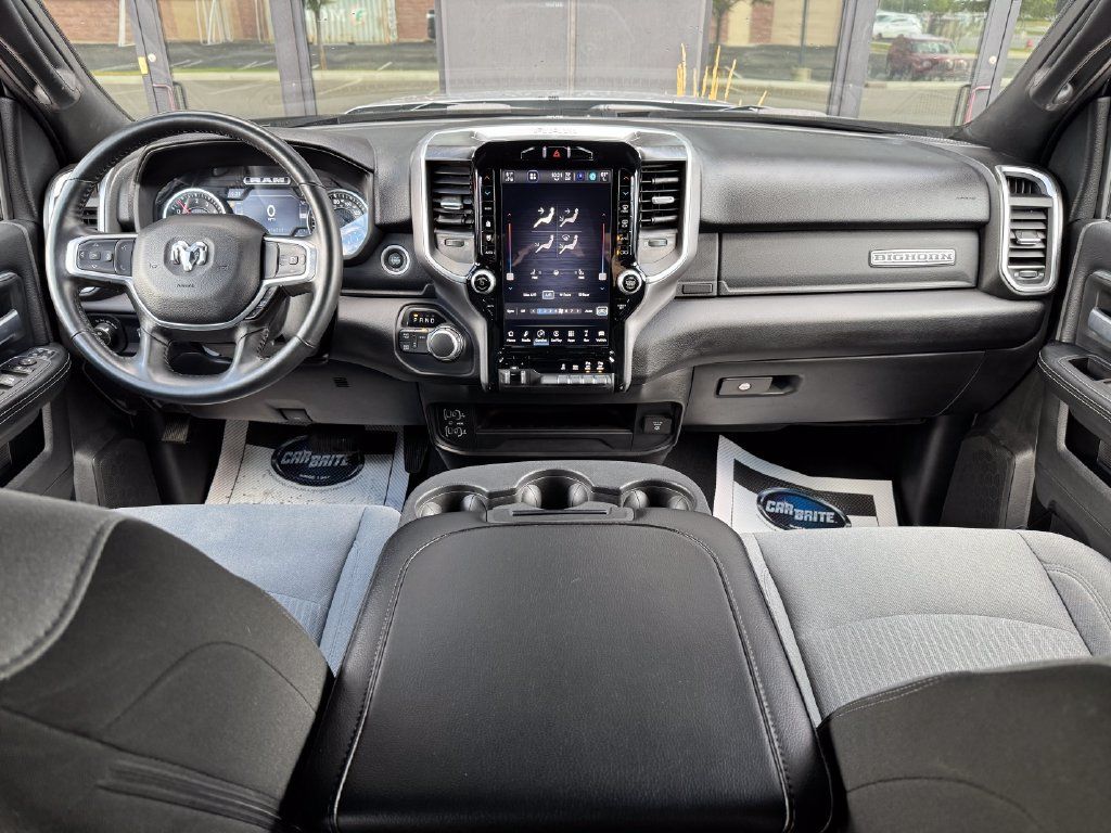 Used 2024 RAM 2500 Big Horn w/ Level 2 Equipment Group AWD/4WD image 9