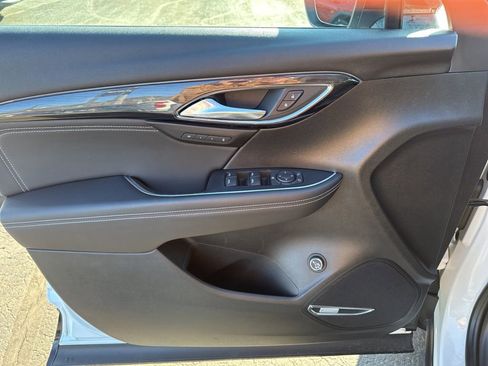 Used 2022 Buick Envision Essence w/ Technology Package II image 14