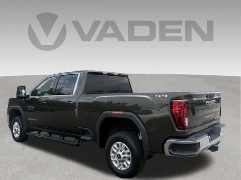 Used 2022 GMC Sierra 2500 SLE w/ SLE Value Package; AWD/4WD image 6