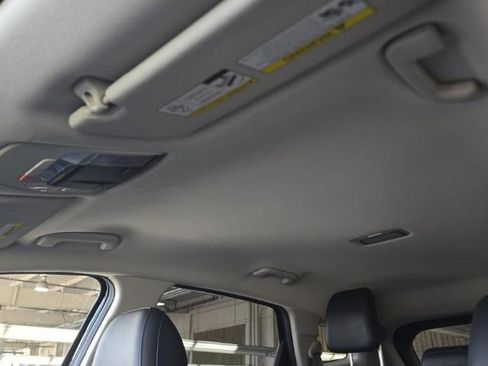 Used 2023 Kia Sportage EX FWD image 14