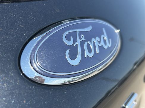 Used 2021 Ford Escape SE w/ Convenience Package FWD image 7
