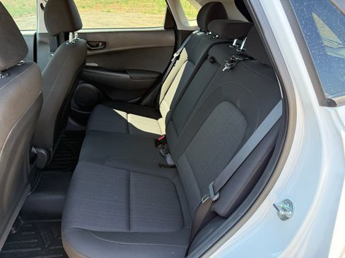 Used 2023 Hyundai Kona SEL AWD/4WD image 26