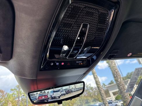 New 2025 Cadillac Escalade IQ Luxury 2 image 32