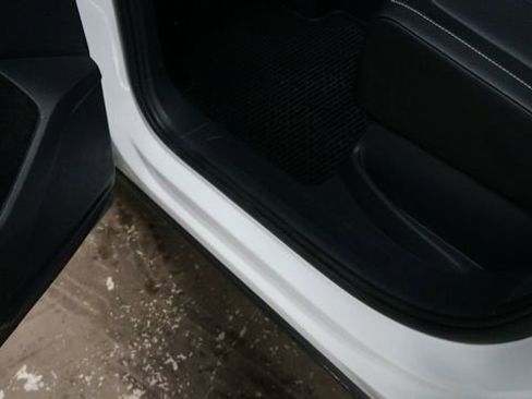 Certified 2023 Volkswagen Tiguan SE image 42